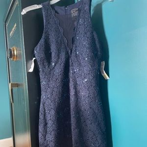 never worn navy midi with sequins & mesh v-neck 🫶🏼